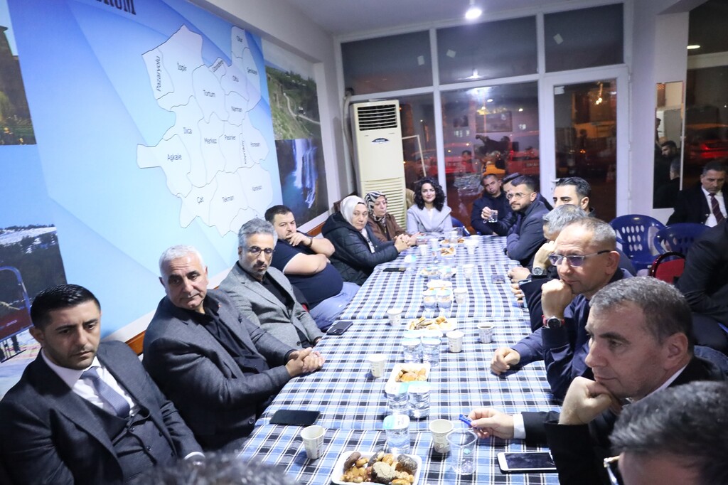 SALMANOĞLU OMUZ OMUZA VERECEĞİZ BİRLİKTEN ALDIĞIMIZ GÜÇ İLE HİZMET EDECEĞİZ
