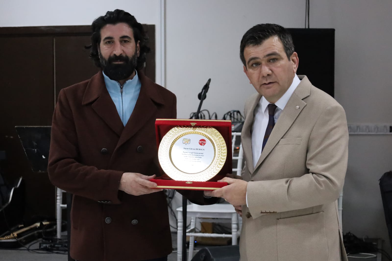 KÜRECİK TV VE EGE ÖZGÜR HABER’İN DAYANIŞMA GECESİ BÜYÜK İLGİ GÖRDÜ