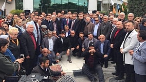 Manisalılardan Selçuk Özdağ'a Büyükşehir yolunda büyük destek