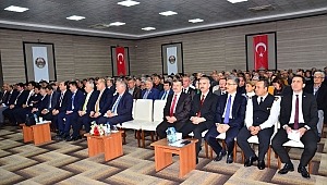 VALİ DENİZ’DEN UYUŞTURUCU VE SİGARA UYARISI