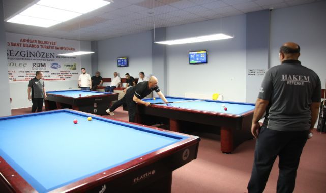 Akhisar Belediyesi Özel 3 Bant Bilardo Türkiye Şampiyonası başladı
