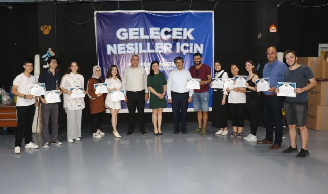 DİKSİYON KURSUNU TAMAMLAYANLARA BELGELERİ VERİLDİ
