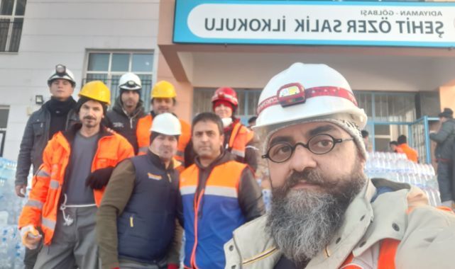 Deprem bölgesine gönderilen Manisalı ekip çalışmalarını sürdürüyor