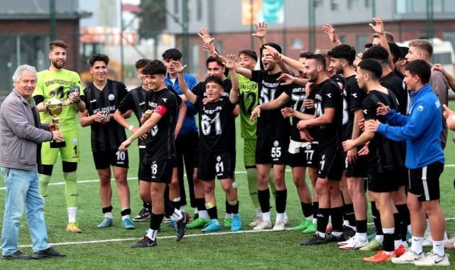 MANİSA'DA U18 FİNALİNİN ADI, İZMİRSPOR-BURHANİYE BLD. SPOR OLDU