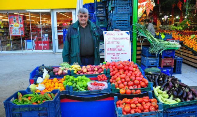 Manisalı manavın günlük satamadığı ürünlerden ihtiyaç sahipleri faydalanıyor