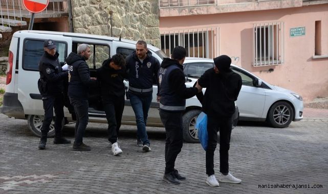 Manisa'da terör operasyonu: 7 gözaltı