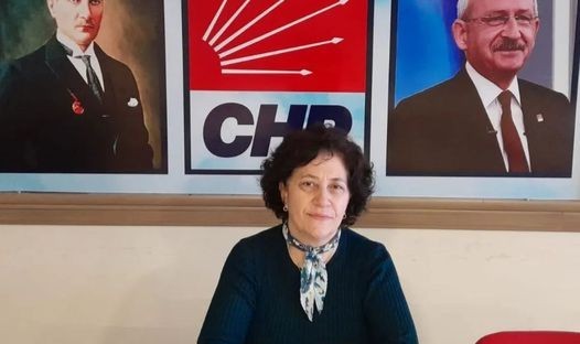 Böylesi görülmedi! Manisa İl Kadın Kolları üyesinin CHP üyesi olmadığı ortaya çıktı!