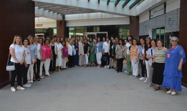 "CHP Manisa İl Kadın Kolları'nda Gülbahar Tahmilci Başkanlığında Yeni Dönem Başladı"