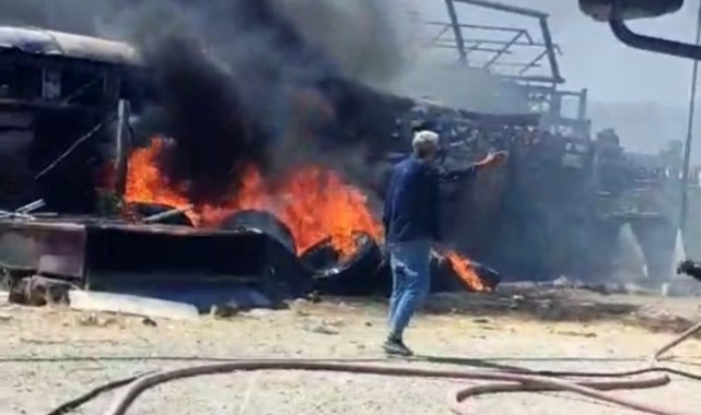Manisa Lojistik merkezinin deposunda çıkan yangın yürekleri ağza getirdi….
