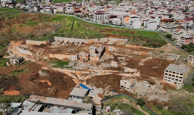"Nükleer atıklar bilimsel yöntemlerle, şeffaf bir şekilde temizlenmelidir”