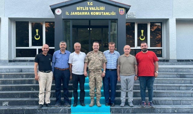 Manisa Bitlisliler Derneği'nden Tuğgeneral Zafer Tombul'a Ziyaret