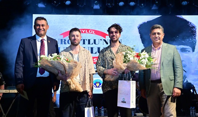 Turgutlu, İkilem Konseriyle Kurtuluşunu Kutladı