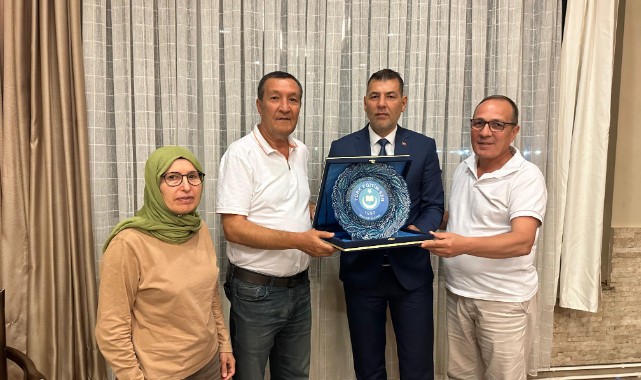 TÜRK EĞİTİM SEN’DEN ŞUBE MÜDÜRÜ BAYRAM IŞIK’A VEDA YEMEĞİ
