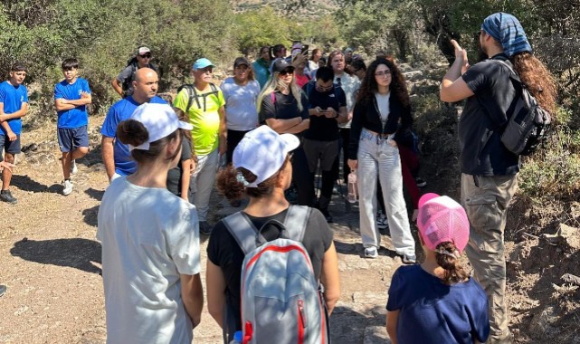 Yunusemreli Doğaseverler Aigai'yı Keşfetti