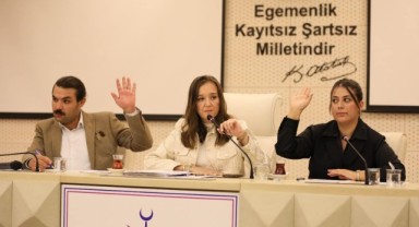 ŞEHZADELER İLE ÇEŞME KARDEŞ OLDU
