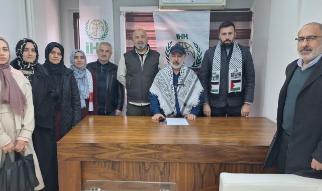 İZMİR’DEN DÜNYAYA YARDIM ÇAĞRISI: “SİZİ BEKLİYORLAR”