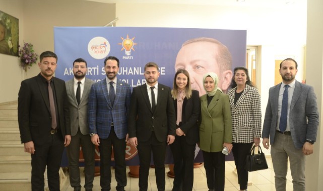 MANİSA GENÇLİĞİYLE GELECEĞE YÖN VERİYOR.
