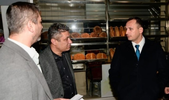 Başkan Eşki, sabahın 4'ünde iki fırını mühürledi!