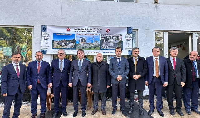 Müftülüğün “İyiliğe Gönüllü Ol Hayır Çarşısı” dualarla açıldı.