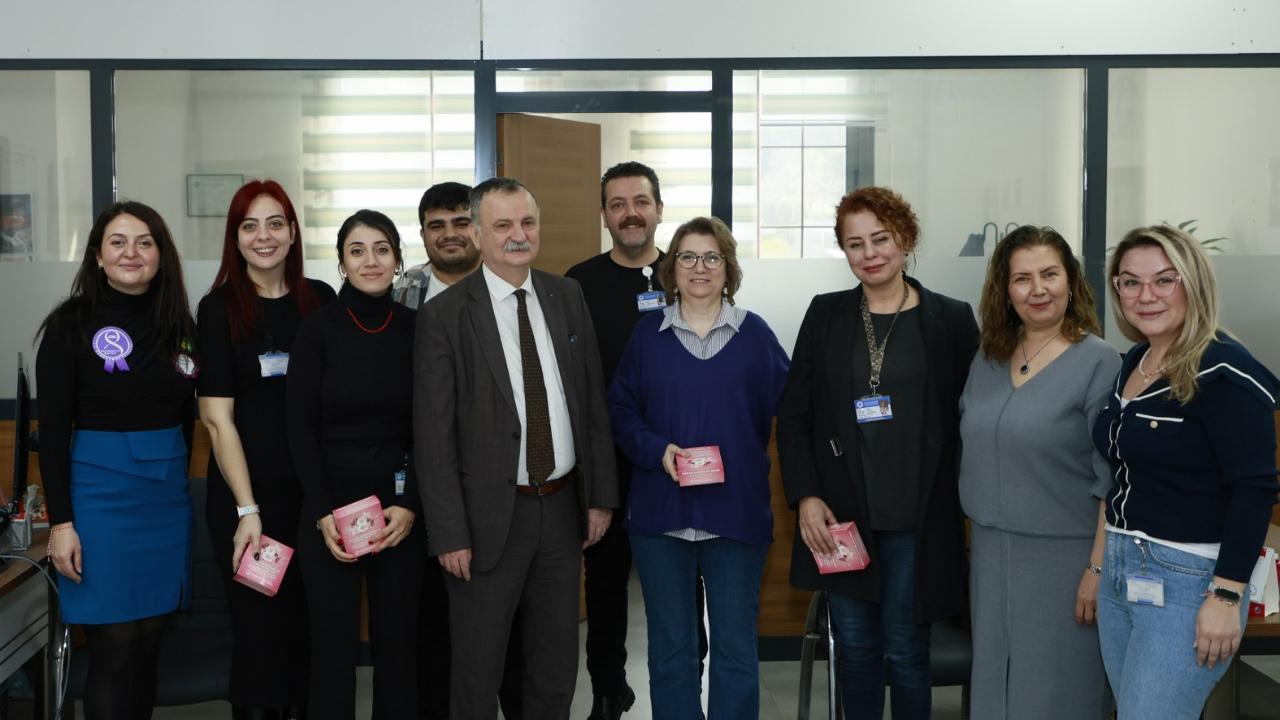 Başkan Balaban, Kadın Çalışanların 8 Mart Gününü Kutladı