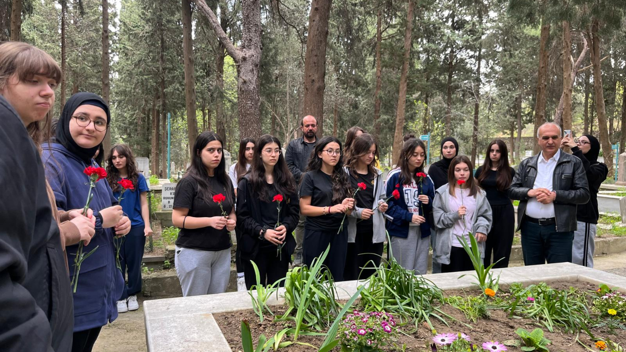 Merhum İş İnsanı Hasan Türek Mezarı Başında Anıldı