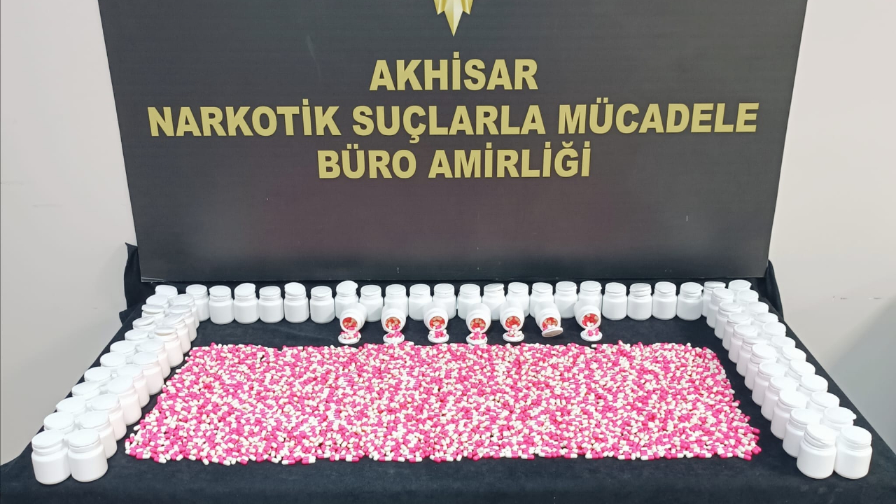 Akhisar'da Uyuşturucu Operasyonu: 2 Tutuklama