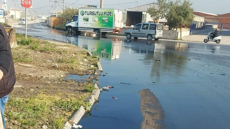 Turgutlu’daki Atık Dökümü Kazaya Neden Oldu: Büyükşehir Yasal Süreci Başlattı