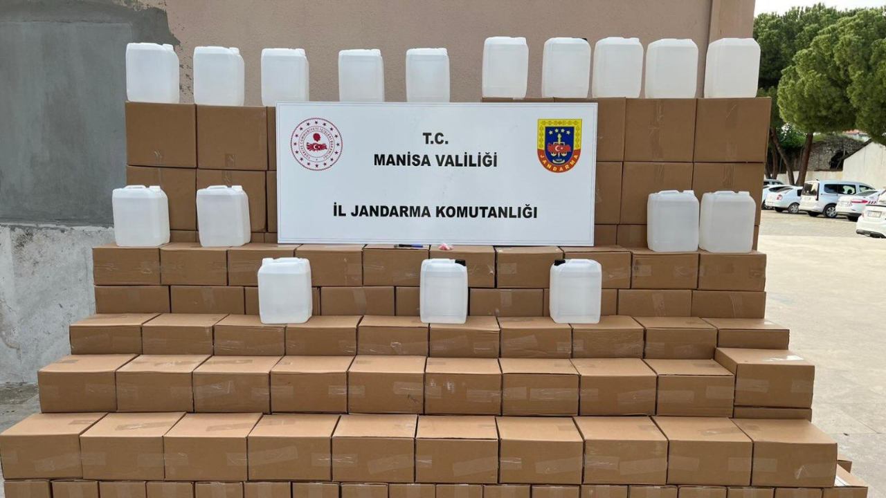 Alaşehir'de 5 Ton Etil Alkol Ele Geçirildi: 1 Gözaltı