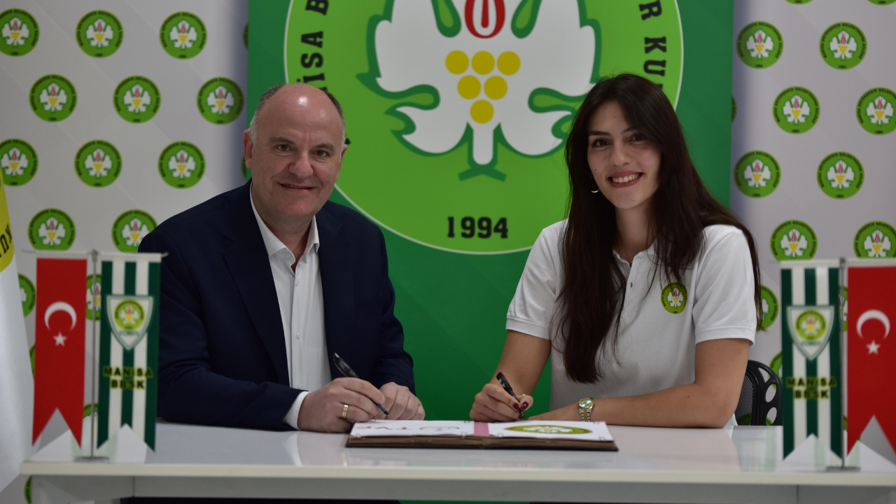 Manisa BBSK Kadın Voleybol Takımı, Ece Kozdere’yi Kadrosuna Kattı