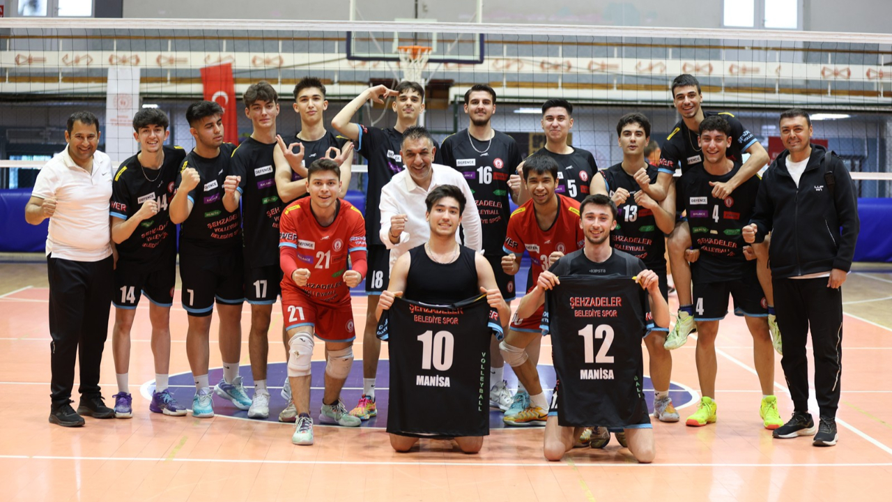 Şehzadeler Belediyespor Gençleri Bölge Şampiyonu Oldu