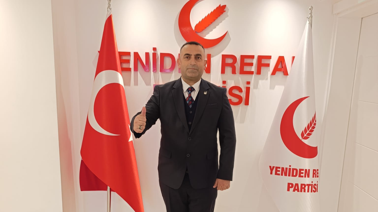 İbrahim Şahin Şehzadeler İlçe Başkanı Oldu