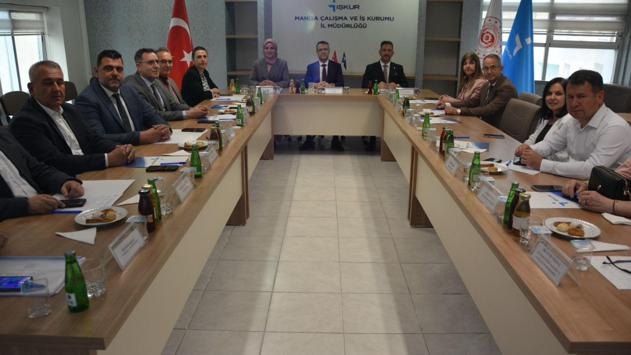 Manisa'da İstihdam ve Eğitim Stratejileri Masaya Yatırıldı