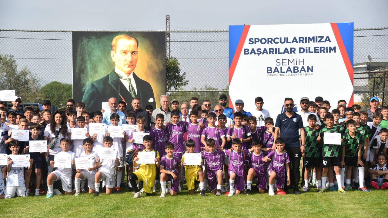 Yunusemre’de 23 Nisan Turnuvasında Şampiyon Manisaspor