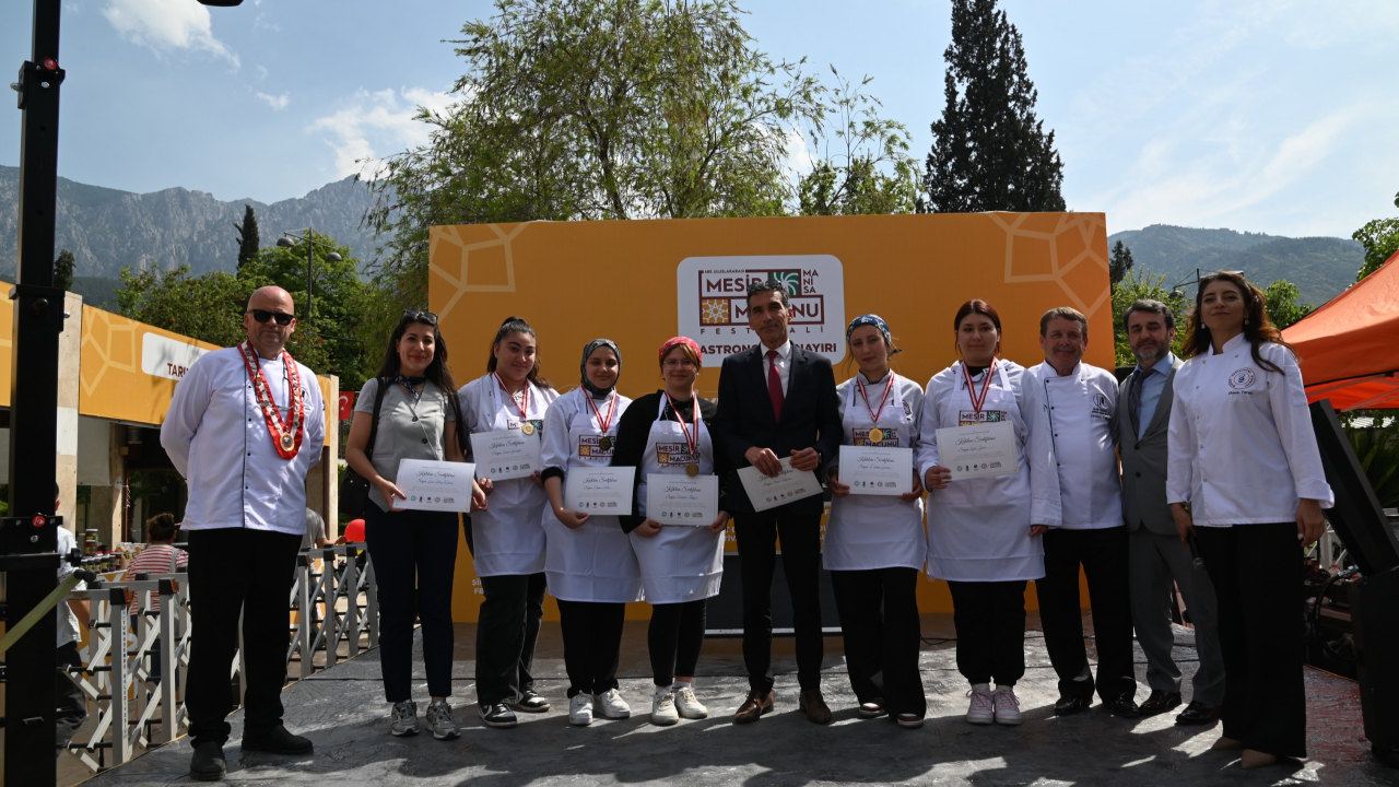 Mesir Festivali’nde Lezzet Yarışı: Liseler Arası Gastronomi Mücadelesi