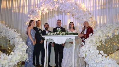 Manisa’da Meryem ve Abdulkadir Mutluluğa Evet Dedi