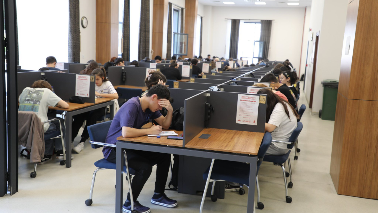 Remzi Molvalıoğlu Ortaokulu Uluslararası eTwinning Projesinde Yer Aldı