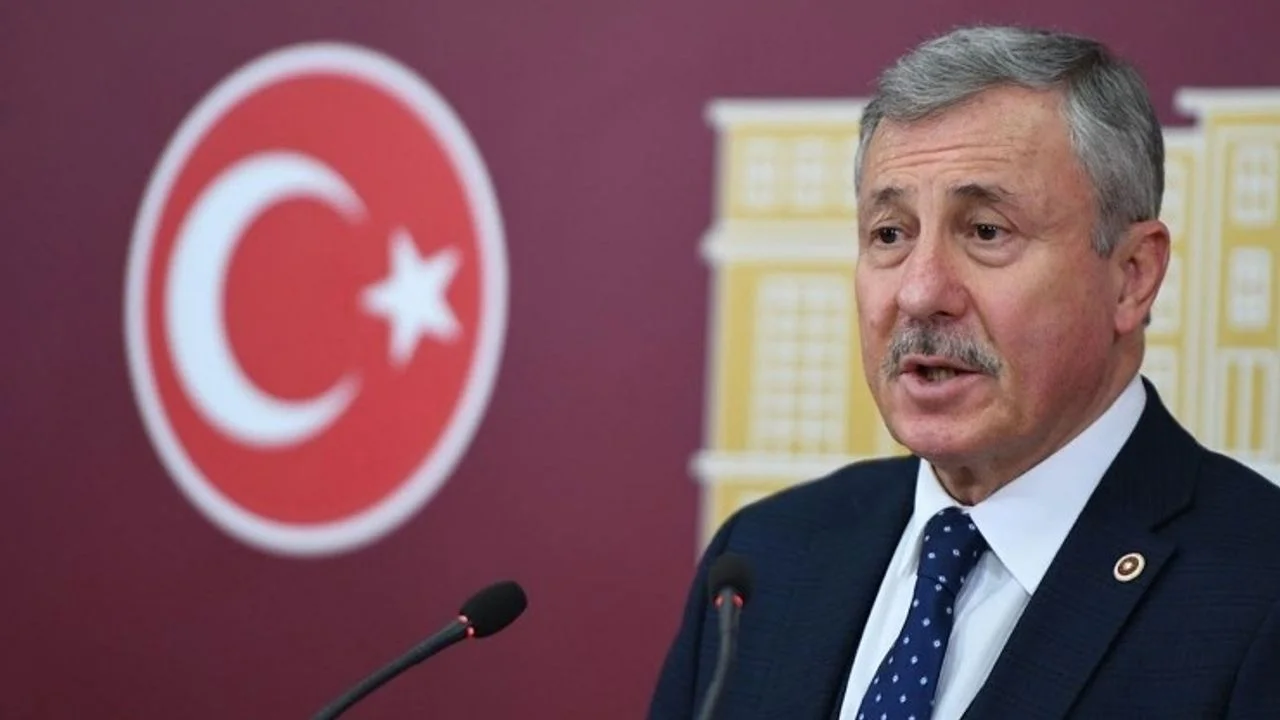 Selçuk Özdağ’dan TBMM’ye Kanun Teklifi: “Yanan Ormanlar Ranta Açılamaz!”