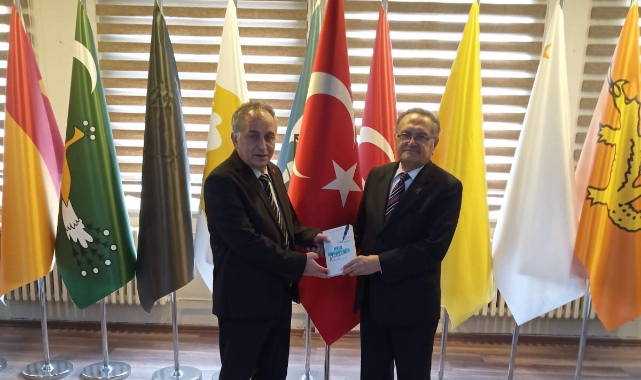 Bin Yıl Öncesinin İncisi Kutadgu Bilig'ten Seçmeler ( 4)