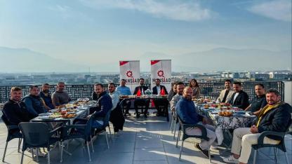 MANSİAD, Mücahit Arınç ile Kahvaltı Programı Düzenledi