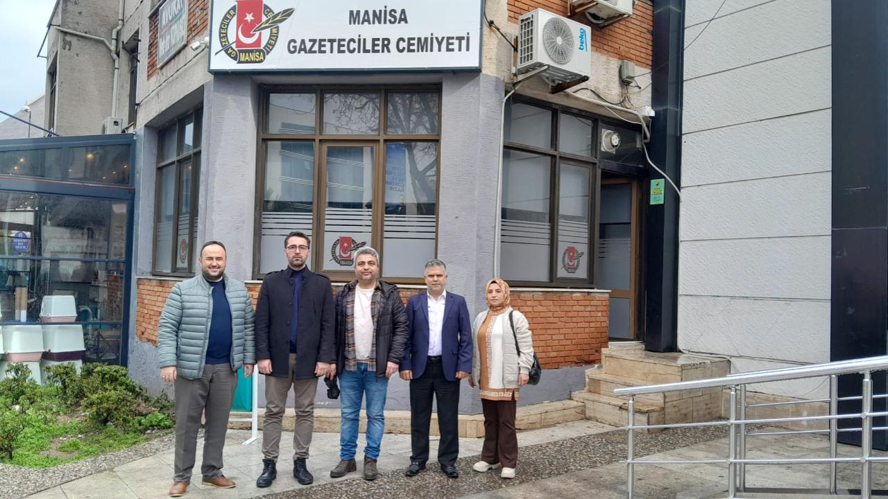 Düşünce Rotası Derneği’nden Cemiyet Çıkartması