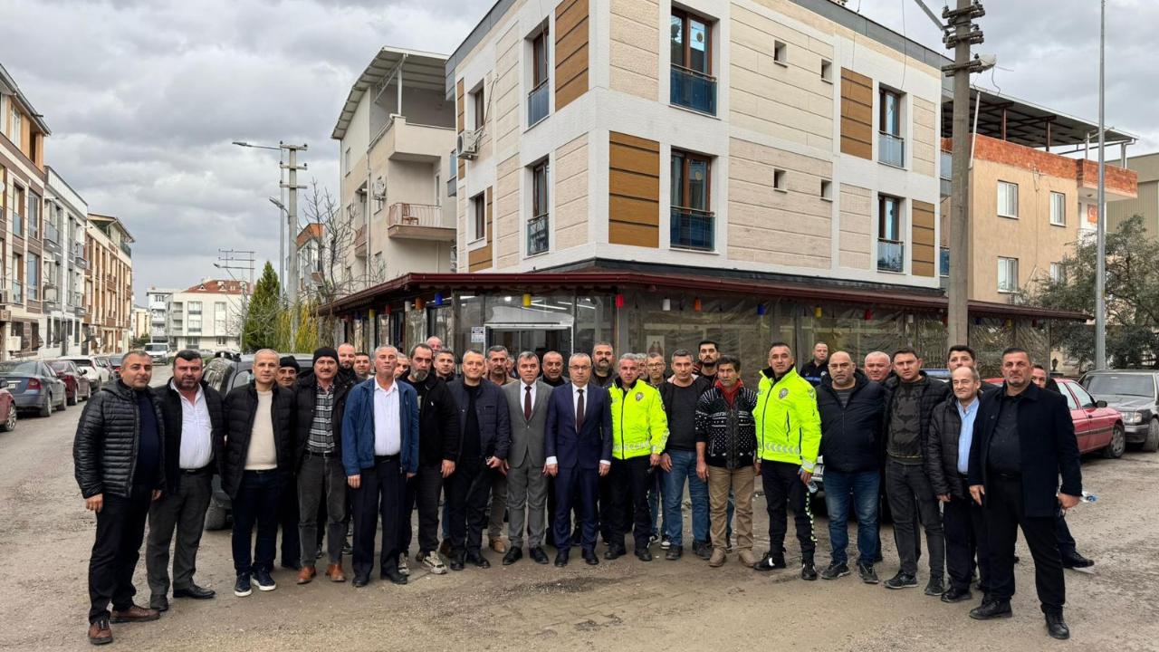 Manisa’da servis şoförleriyle ulaşım toplantısı
