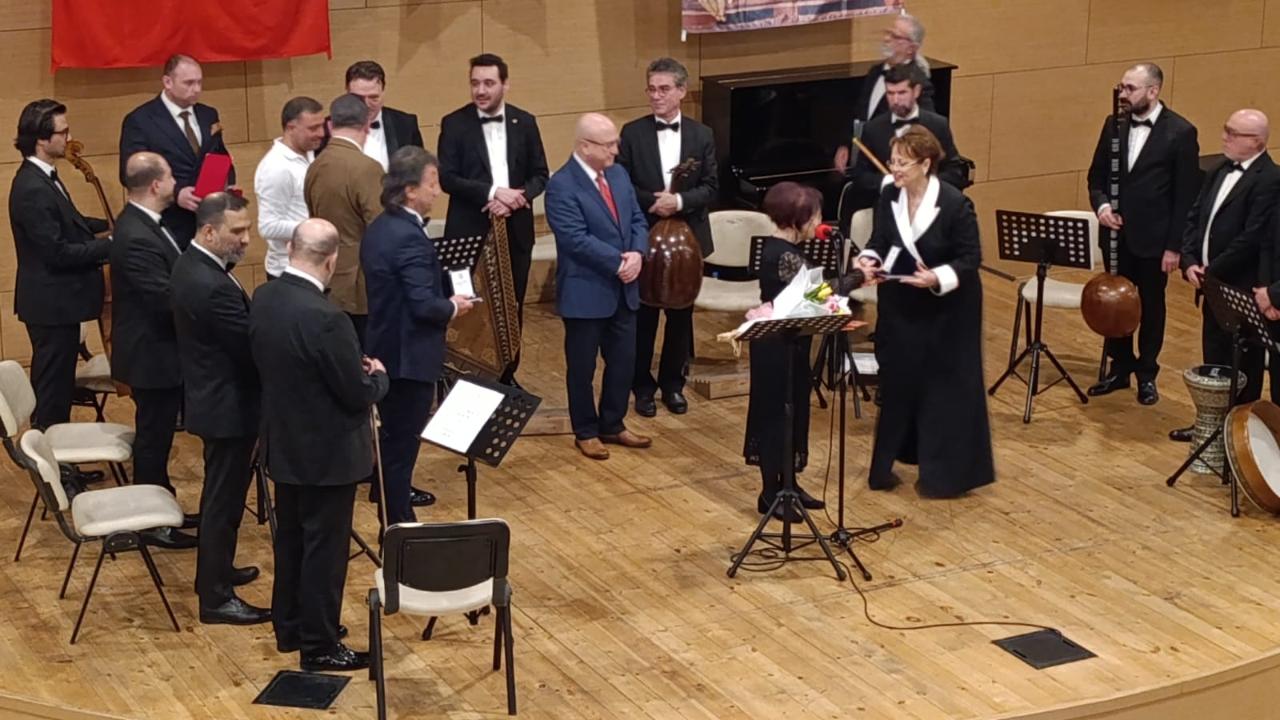 BİR KONSERDEN ÖTE