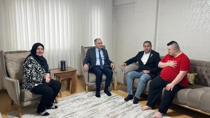 Vahdettin Özkan Ramazan Ayında Şehit ve Gazi Ailelerini Ziyaret Etti