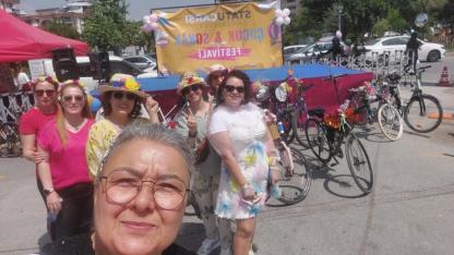 Manisa’da Çocuk Festivali ve Renkli Pedallar Coşkusu