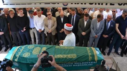 Özgür Özel’in Acı Günü: Amcası Necati Özel Son Yolculuğuna Uğurlandı