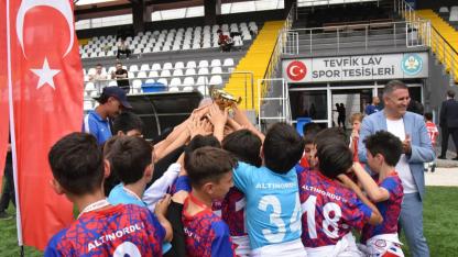 Yunusemre 19 Mayıs U11 Futbol Turnuvası Şampiyonu Belli Oldu