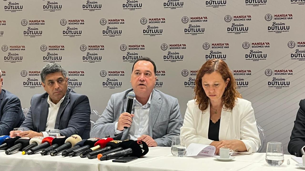 Başkan Dutlulu: "Manisa'nın 17 İlçesinde Yatırımlarımız Kararlılıkla Sürüyor"