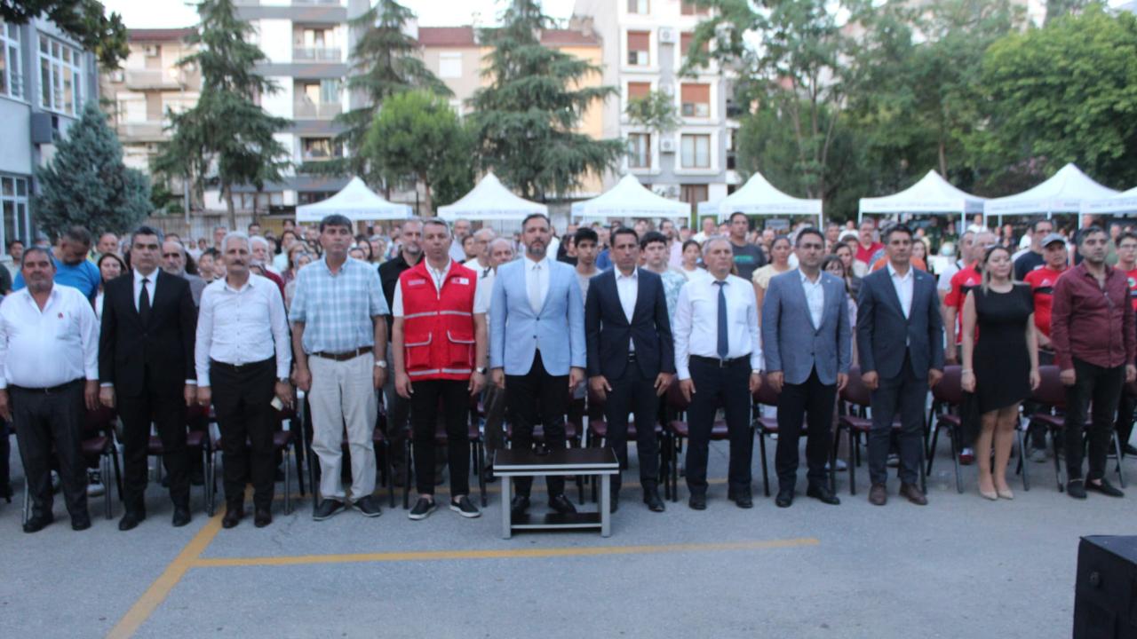 Fatih Anadolu Lisesi’nde “Fatih Sultan Mehmet: Bir Cihan Tasavvuru” Gençlik Şöleni Başladı