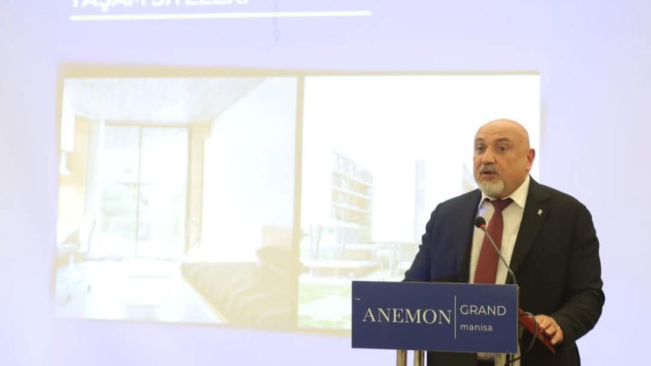 Gürhan Özcan’dan Manisa’nın Tanıtımına Eleştiri: “Konserlere Değil, Şehrin Değerlerine Yatırım Yapılmalı”