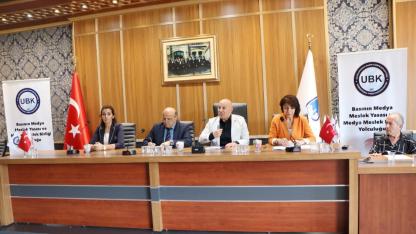 Manisa’da Medyanın Geleceği Masaya Yatırıldı